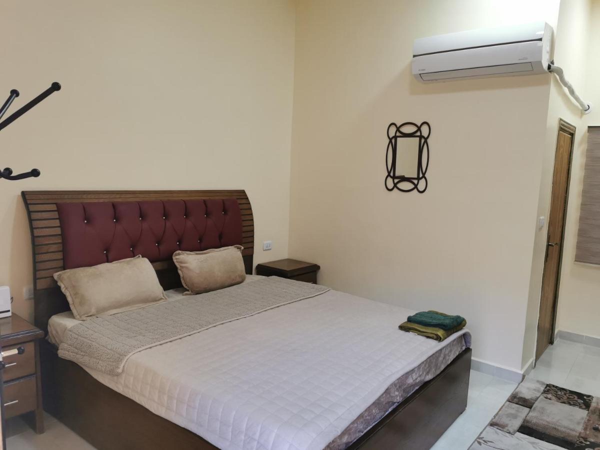 Petra 555 Apartman Vádi Músza Kültér fotó